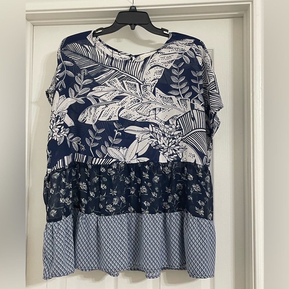4X Weekend Suzanne Betro Blouse
